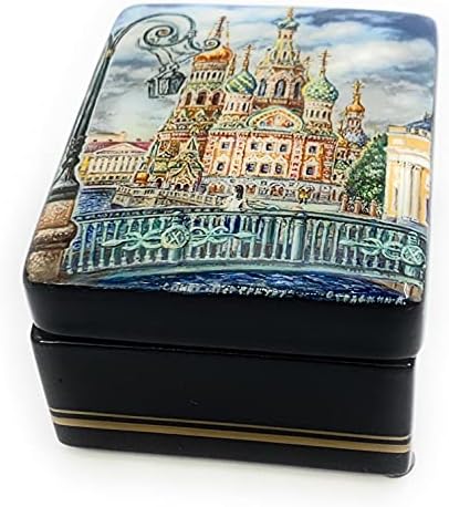 קופסת תכשיטים דקורטיבית בלעדית לכה רוסית מיניאטורה סנט פטרסבורג . עשוי מפיקי-מאצ'ה פדוסקינו. עיצוב בית. תוצרת ידיים ברוסיה.